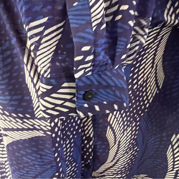Lane Bryant Blouse Size 26/28 Blue Long Sleeve Sheer Career Roll-tab Sleeves - Picture 5 of 7
